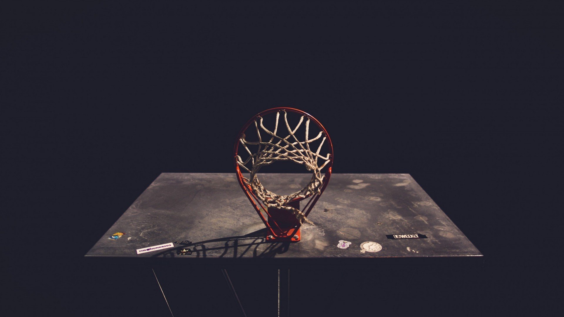 开云体育app-那一刻,胜负之外,当皇马与利物浦共同为生命祈祷,胜负之外,皇马与利物浦共为生命祈祷